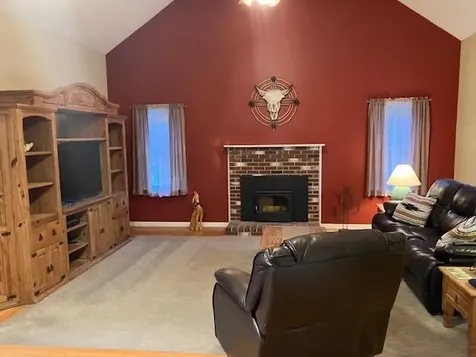 11 Lantern Lane Londonderry NH 03053