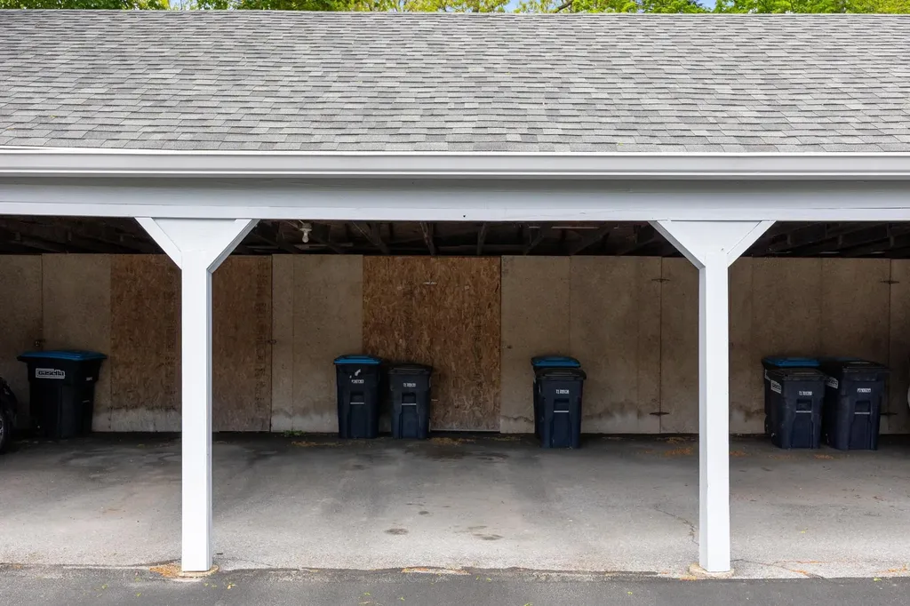 6 Twin Oaks Terrace South Burlington VT 05403