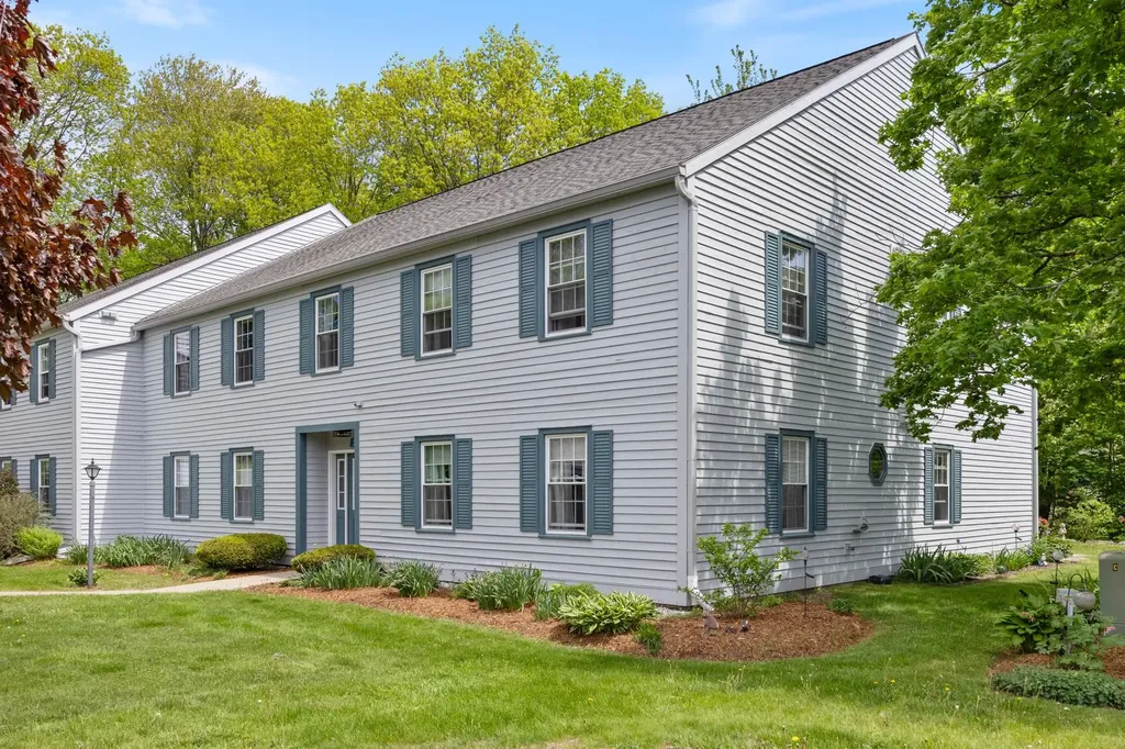 6 Twin Oaks Terrace South Burlington VT 05403