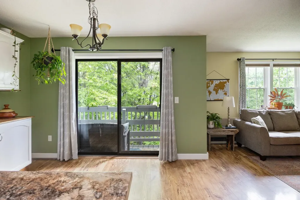 6 Twin Oaks Terrace South Burlington VT 05403