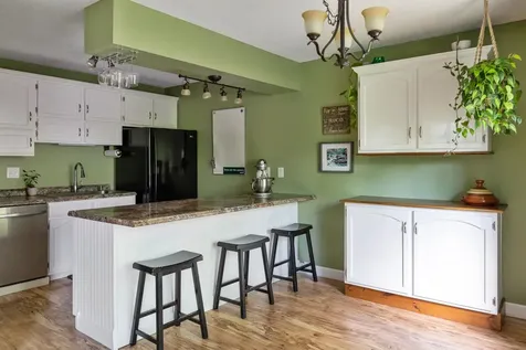 6 Twin Oaks Terrace South Burlington VT 05403