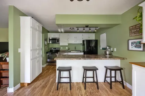 6 Twin Oaks Terrace South Burlington VT 05403