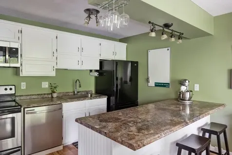 6 Twin Oaks Terrace South Burlington VT 05403