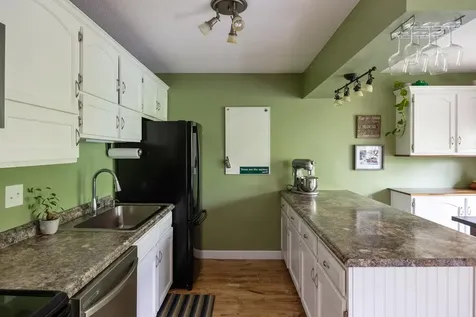 6 Twin Oaks Terrace South Burlington VT 05403