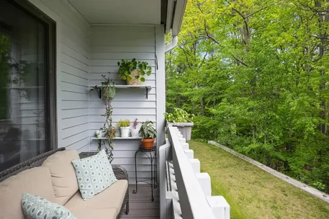 6 Twin Oaks Terrace South Burlington VT 05403