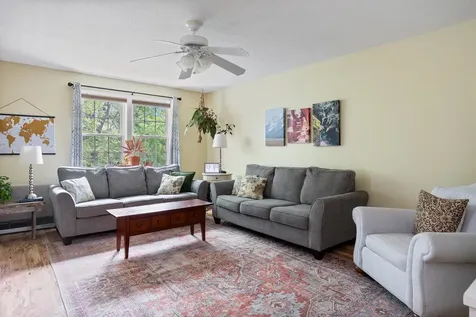 6 Twin Oaks Terrace South Burlington VT 05403