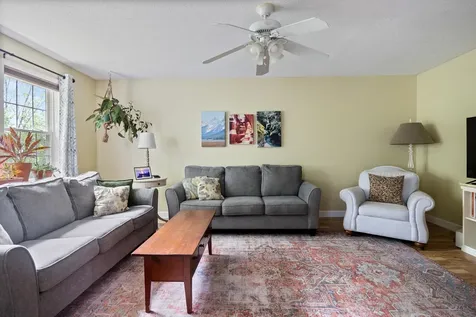 6 Twin Oaks Terrace South Burlington VT 05403