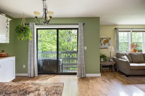 6 Twin Oaks Terrace South Burlington VT 05403