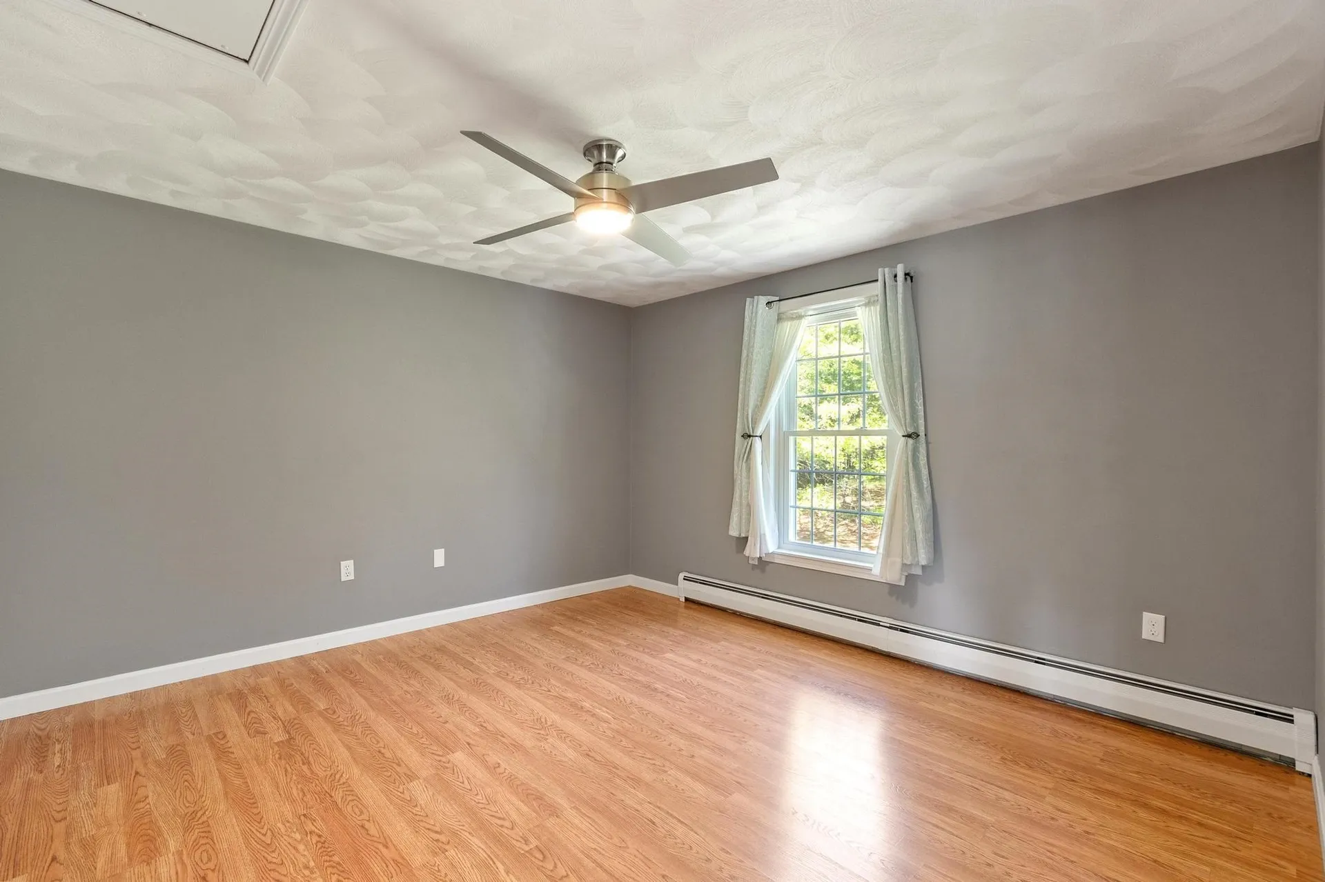 6 Bancroft Street Windham NH 03087