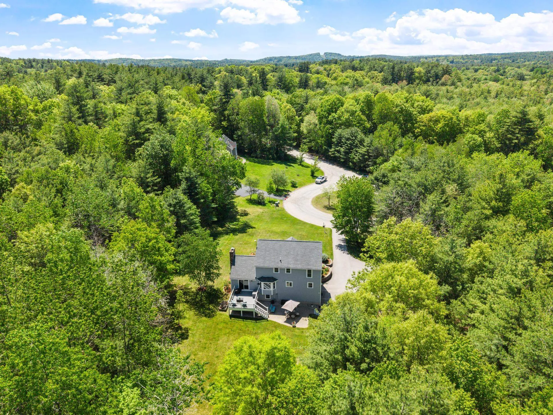 6 Bancroft Street Windham NH 03087