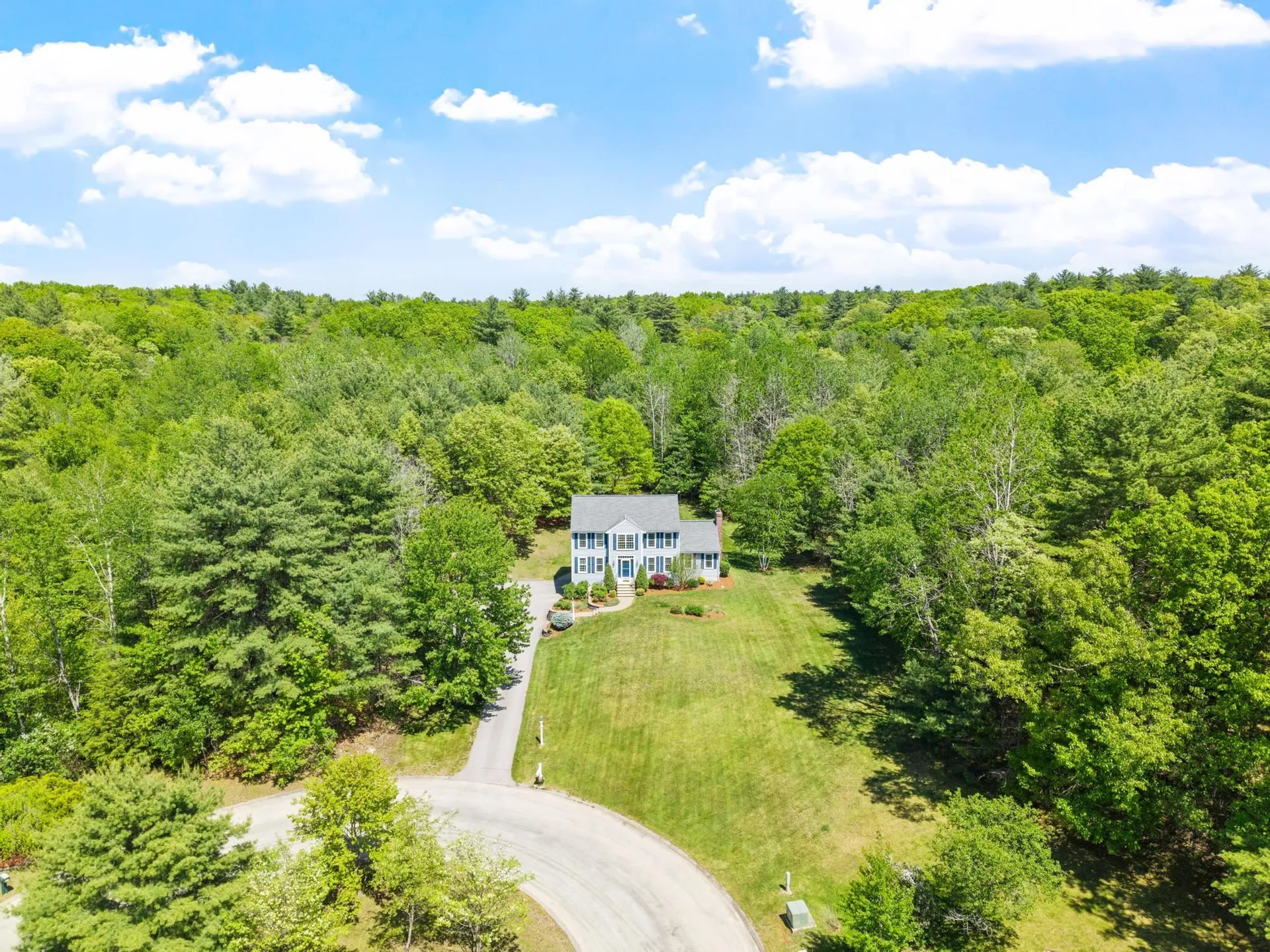 6 Bancroft Street Windham NH 03087