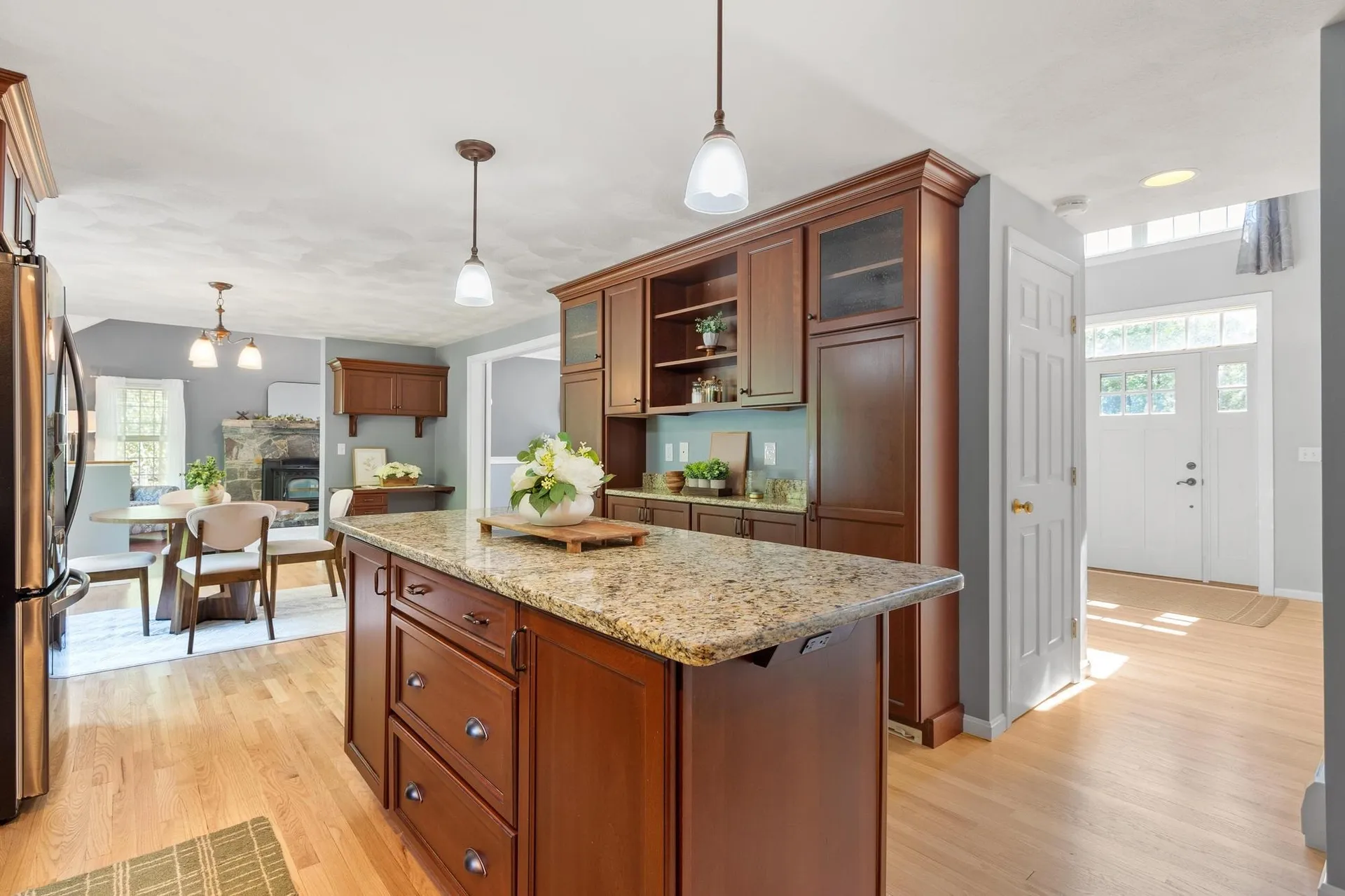 6 Bancroft Street Windham NH 03087