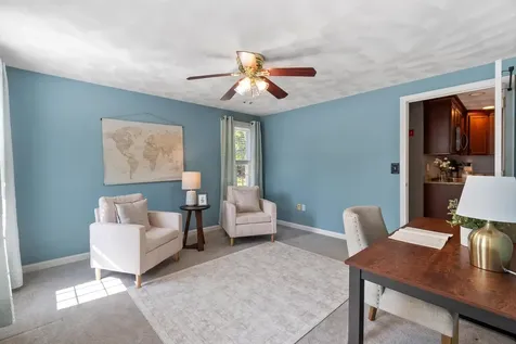 6 Bancroft Street Windham NH 03087