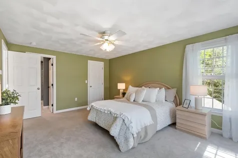 6 Bancroft Street Windham NH 03087