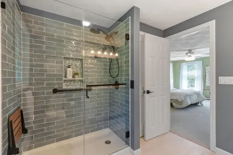 6 Bancroft Street Windham NH 03087