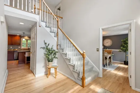 6 Bancroft Street Windham NH 03087