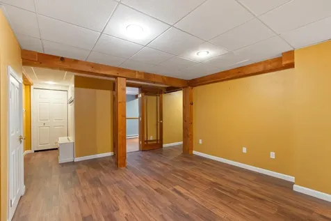 6 Bancroft Street Windham NH 03087