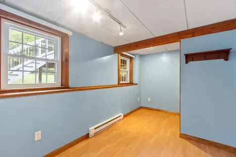 6 Bancroft Street Windham NH 03087
