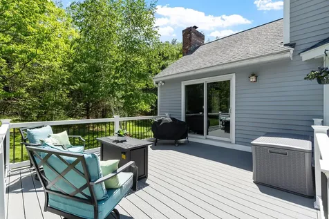 6 Bancroft Street Windham NH 03087