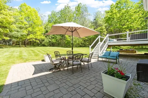 6 Bancroft Street Windham NH 03087