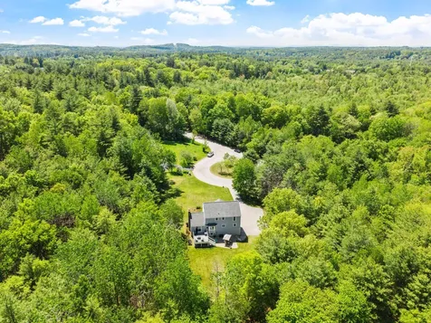 6 Bancroft Street Windham NH 03087