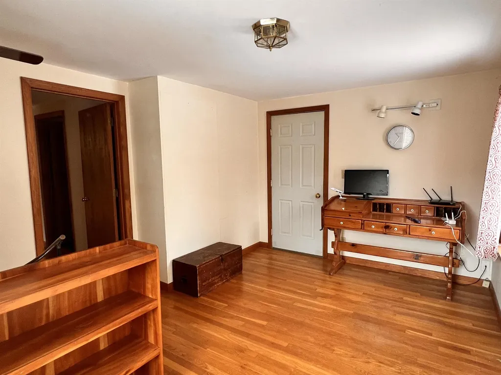 67 Draper Road Hartland VT 05048