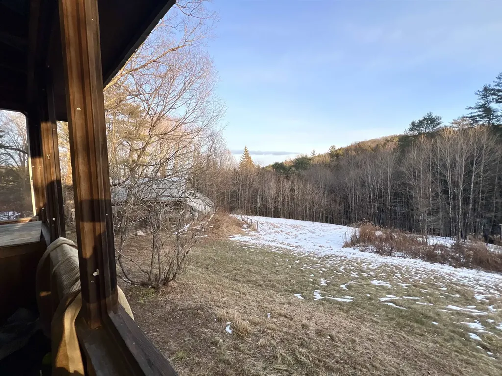 67 Draper Road Hartland VT 05048