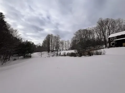 67 Draper Road Hartland VT 05048