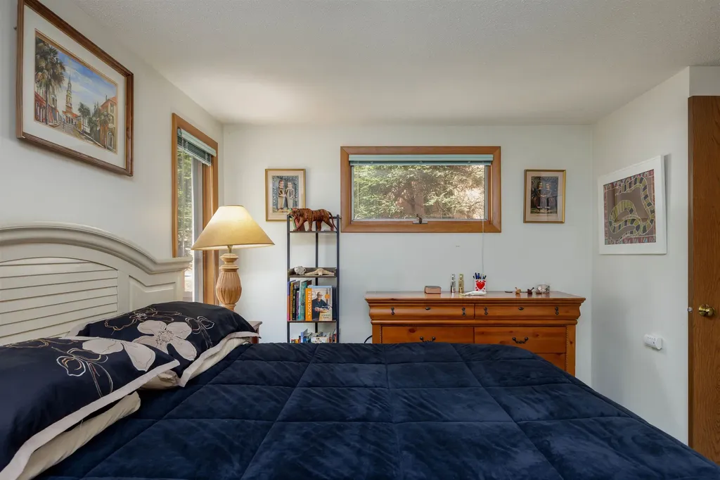 841 Cove Drive Grantham NH 03753