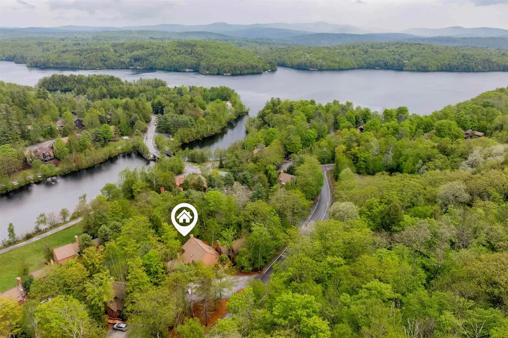 841 Cove Drive Grantham NH 03753