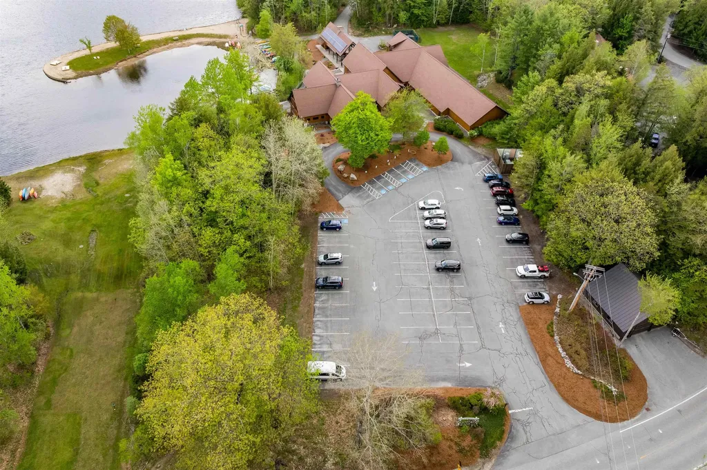 841 Cove Drive Grantham NH 03753
