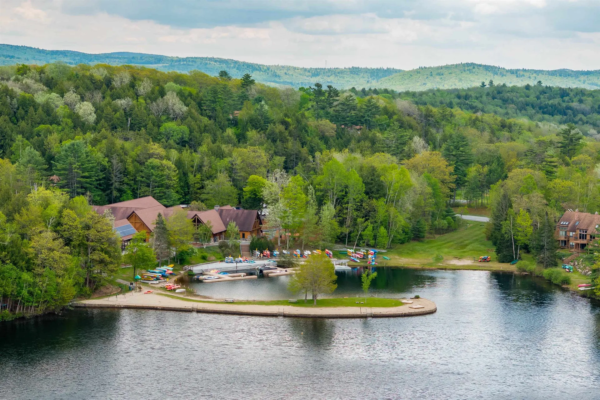 841 Cove Drive Grantham NH 03753