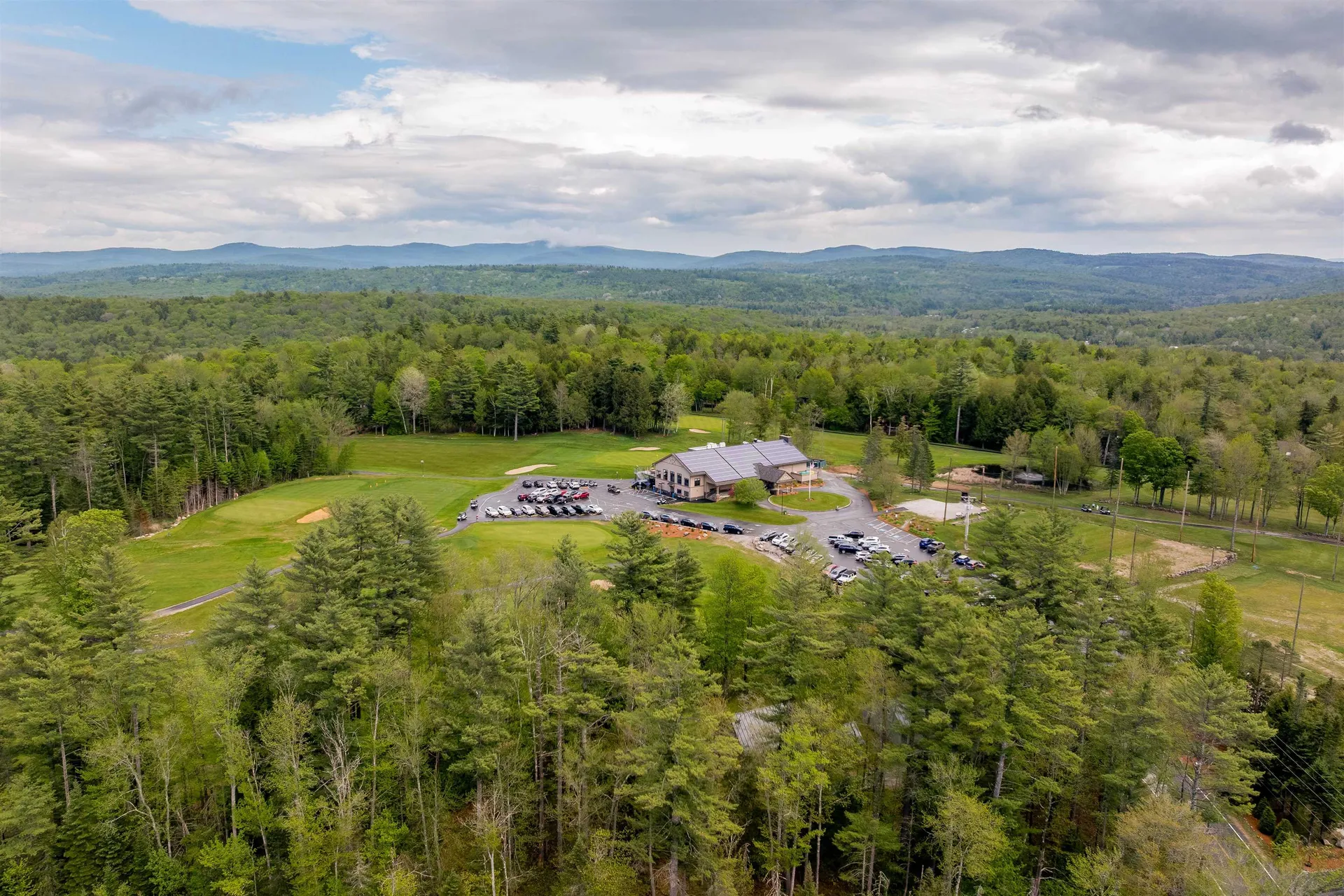 841 Cove Drive Grantham NH 03753