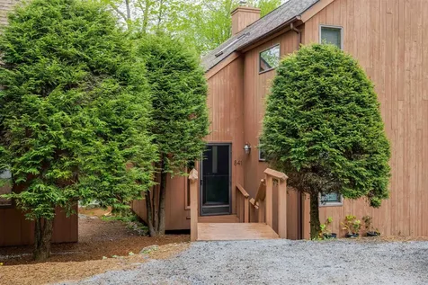 841 Cove Drive Grantham NH 03753