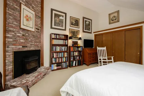 841 Cove Drive Grantham NH 03753