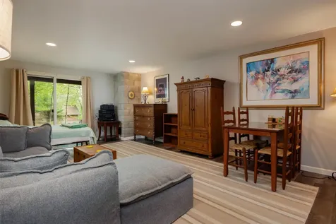 841 Cove Drive Grantham NH 03753