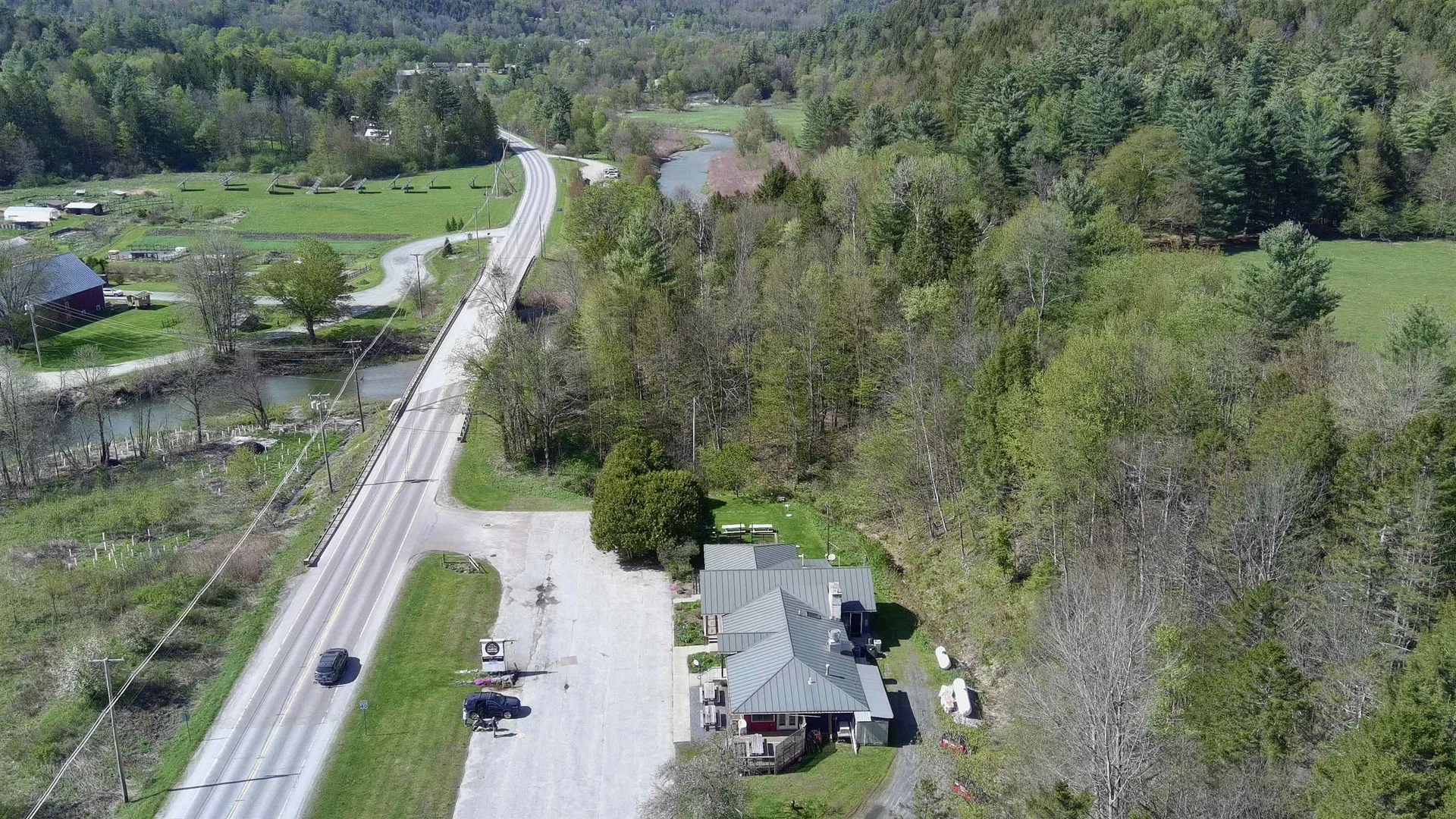 6163 Main Street Waitsfield VT 05673