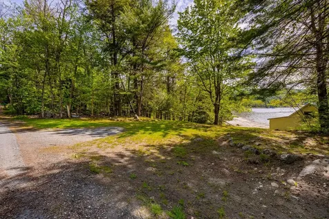 416 Shaker Boulevard Enfield NH 03748