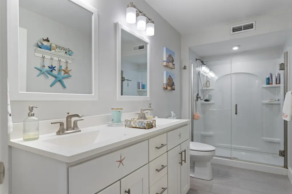 377 Ocean Boulevard Hampton NH 03842
