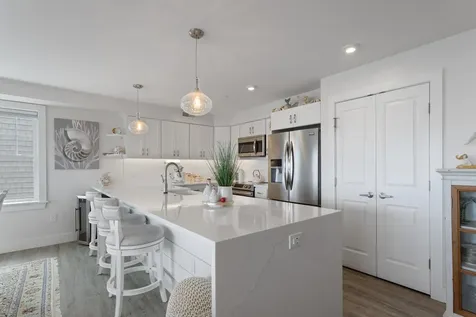 377 Ocean Boulevard Hampton NH 03842