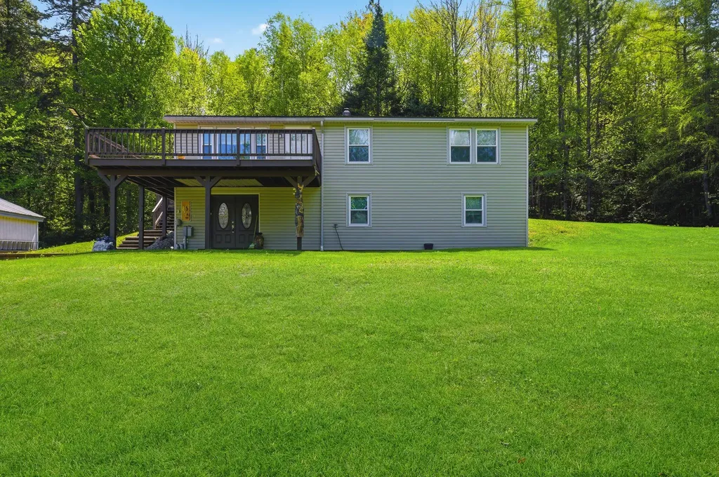1326 Lost Nation Road Northumberland NH 03582