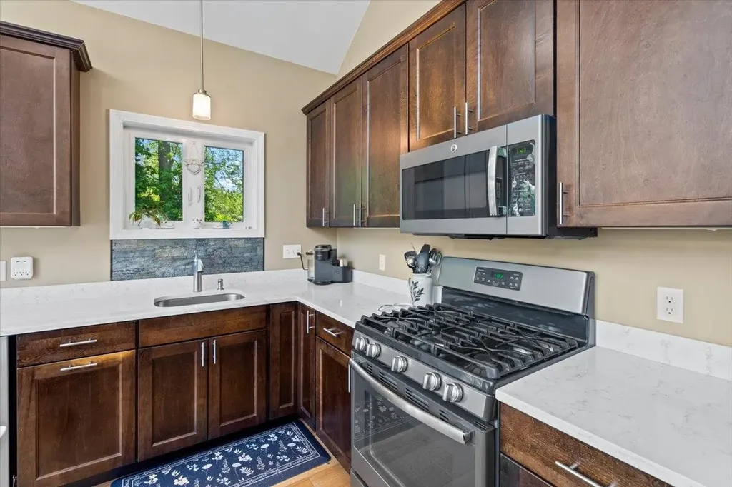440 Mills Point Road Colchester VT 05446