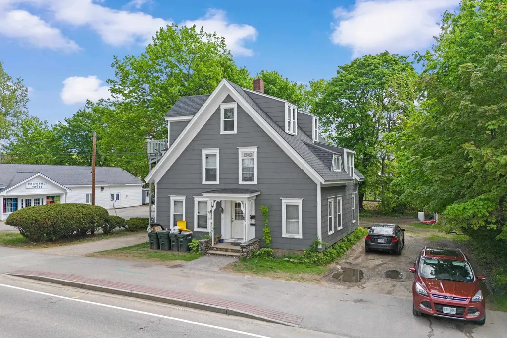 107 Messer Street Laconia NH 03246