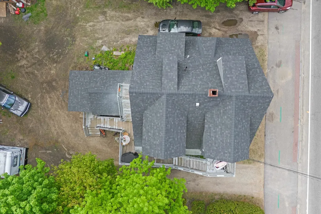 107 Messer Street Laconia NH 03246