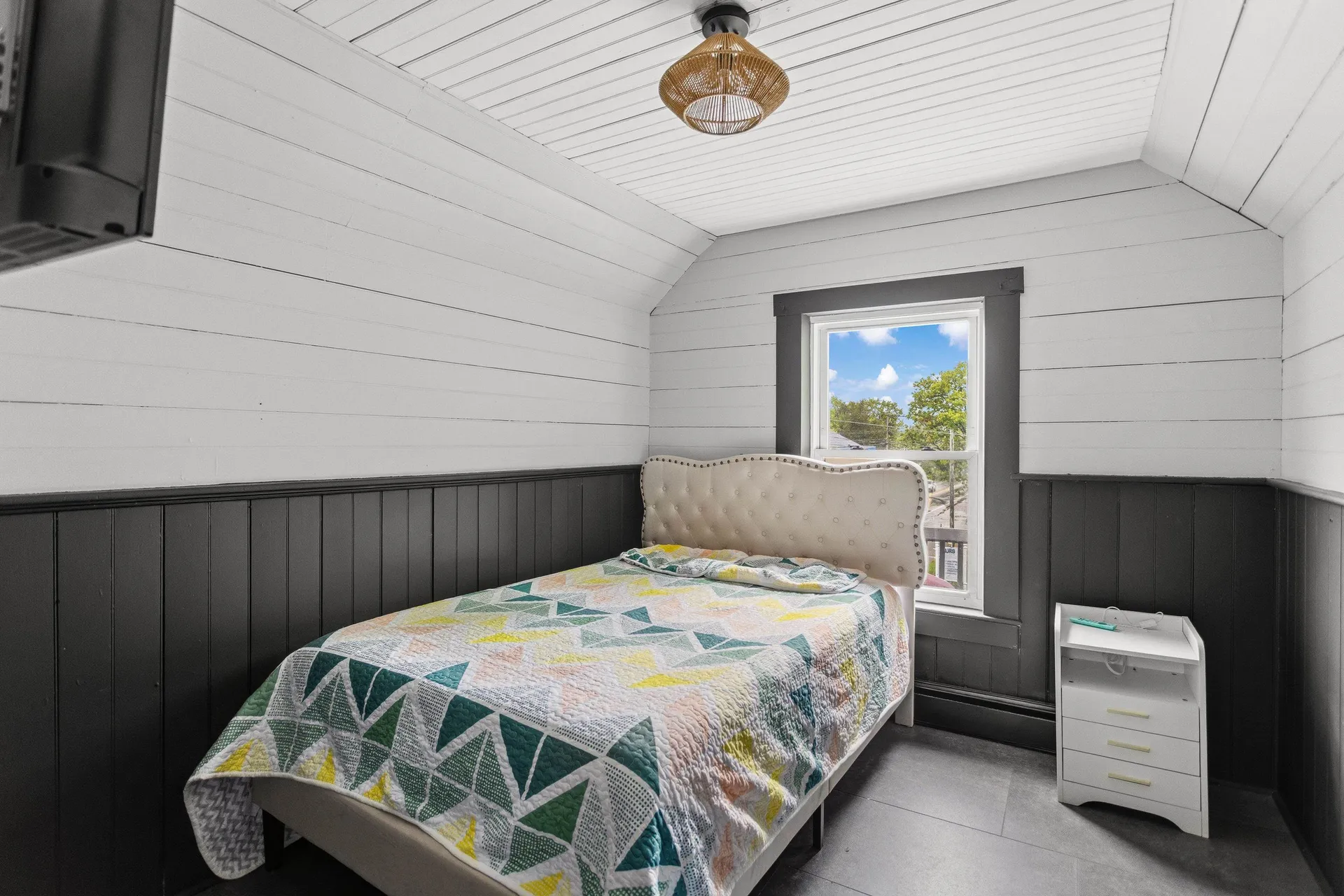 107 Messer Street Laconia NH 03246