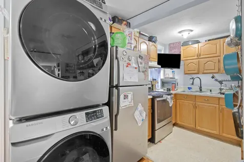 107 Messer Street Laconia NH 03246