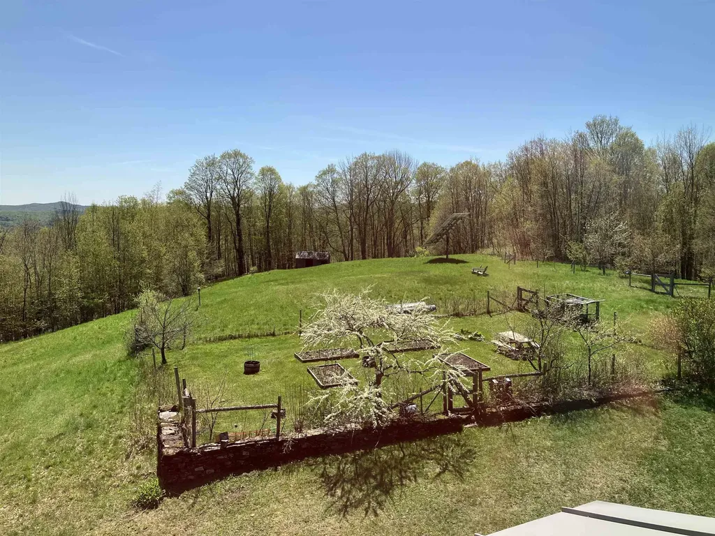 89 Jordan Road Strafford VT 05072