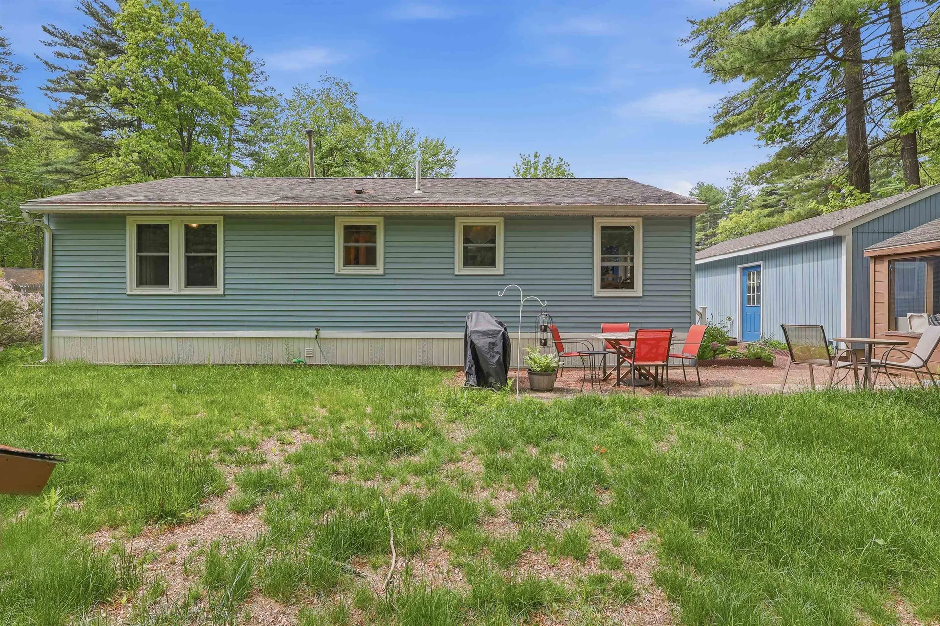 63 Trestle Brook Drive Nashua NH 03062