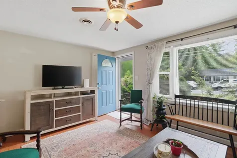 63 Trestle Brook Drive Nashua NH 03062