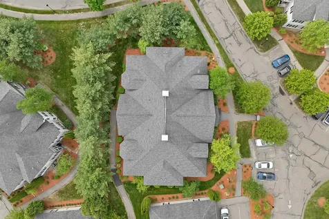 17 Roundabout Way Manchester NH 03102